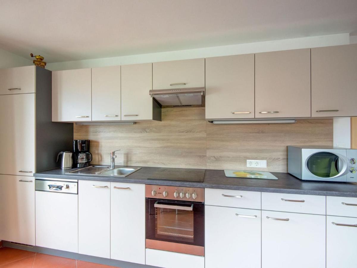 Scenic Apartment In Tirol With Garden Kaltenbach Exterior photo