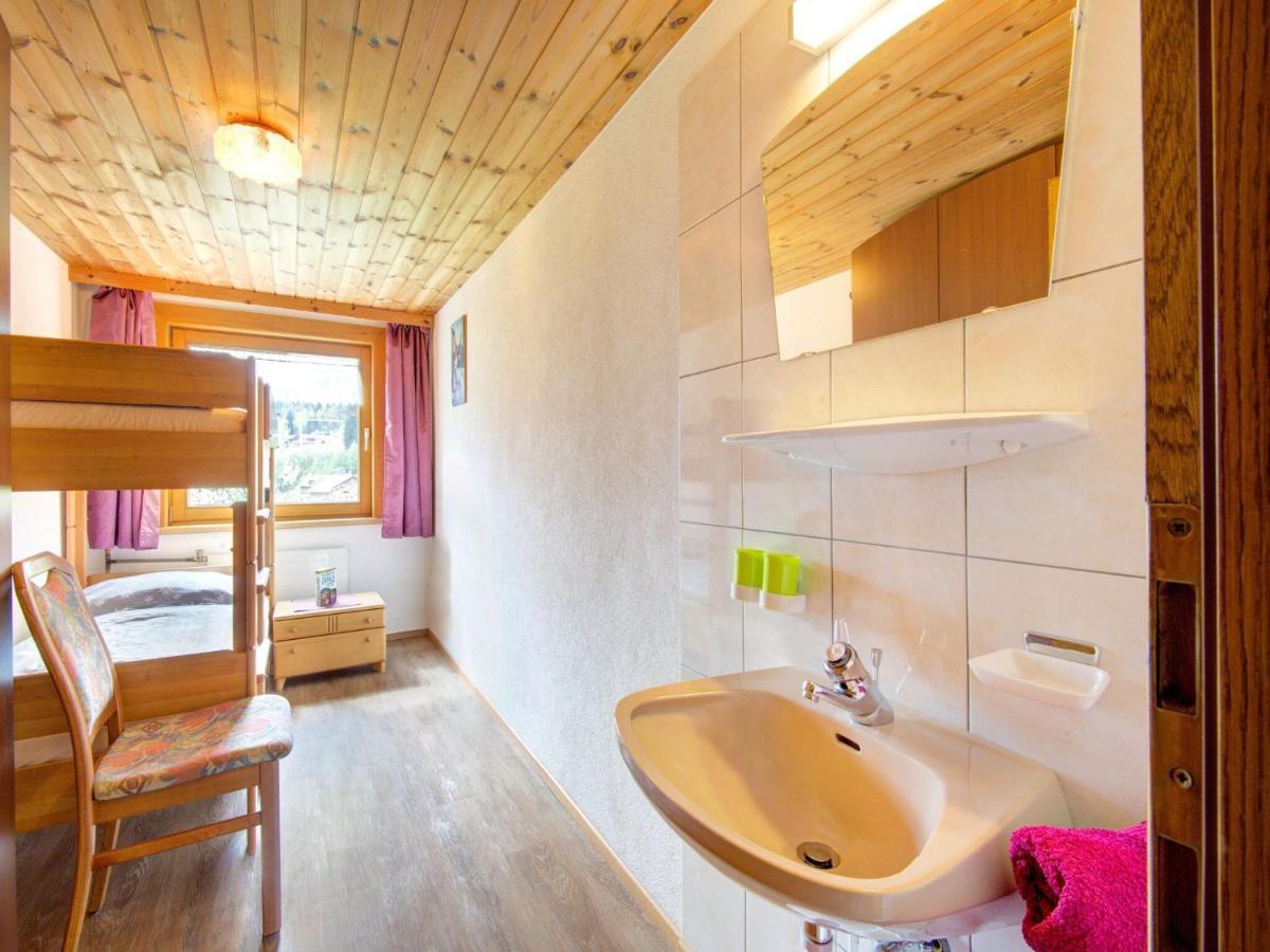 Scenic Apartment In Tirol With Garden Kaltenbach Exterior photo